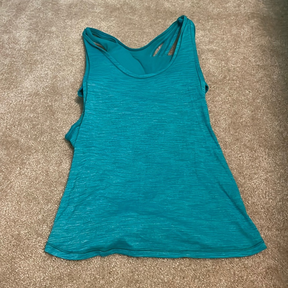 LuLulemon tank